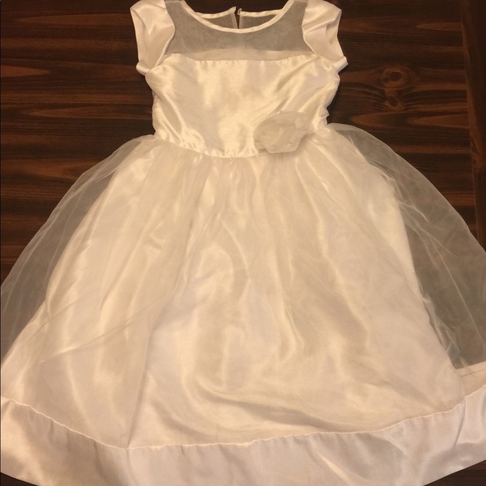 Girls White Dress, Size 7